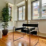 Apartamento Of Charm With Garden In Center Sintra
